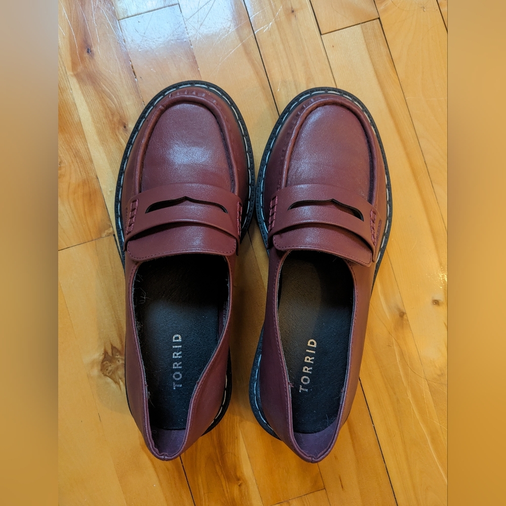 Torrid Vegan Leather Burgundy Loafers Extra Wide WW